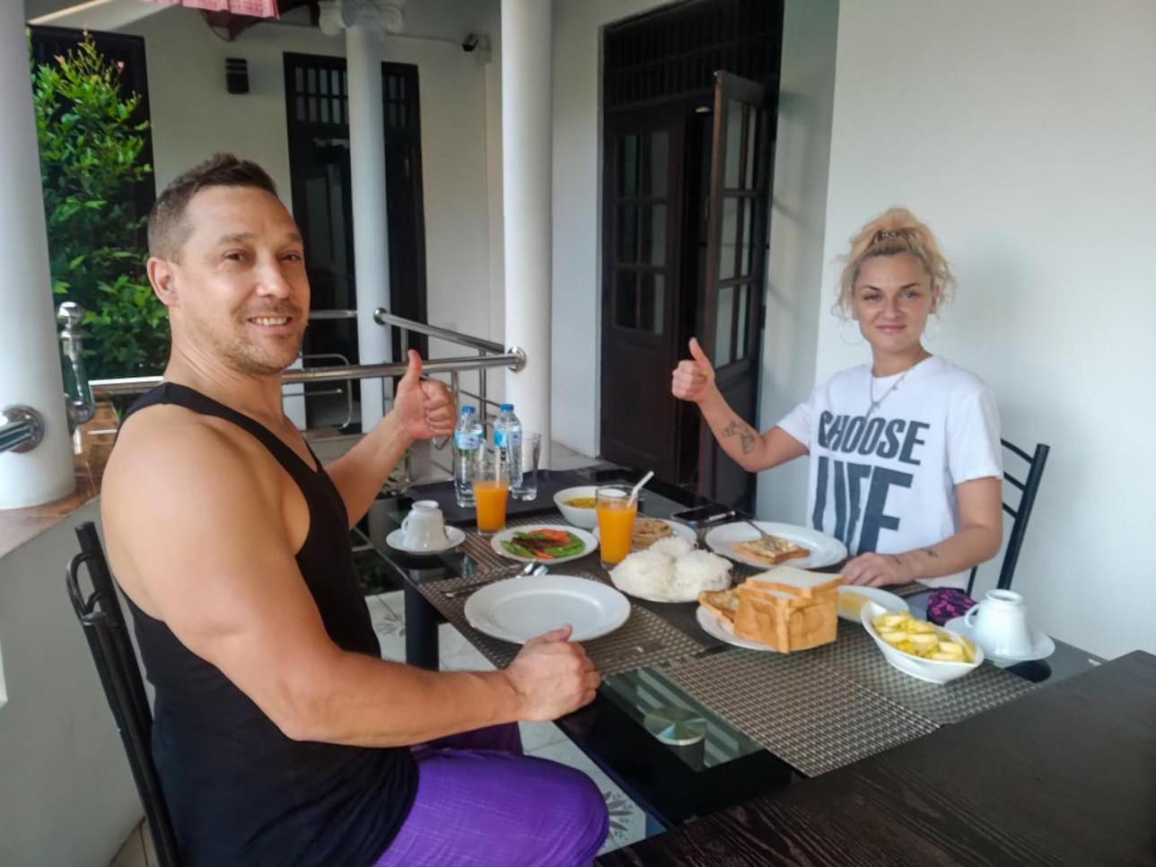 Myr-O Homestay Kombichankulama Екстер'єр фото