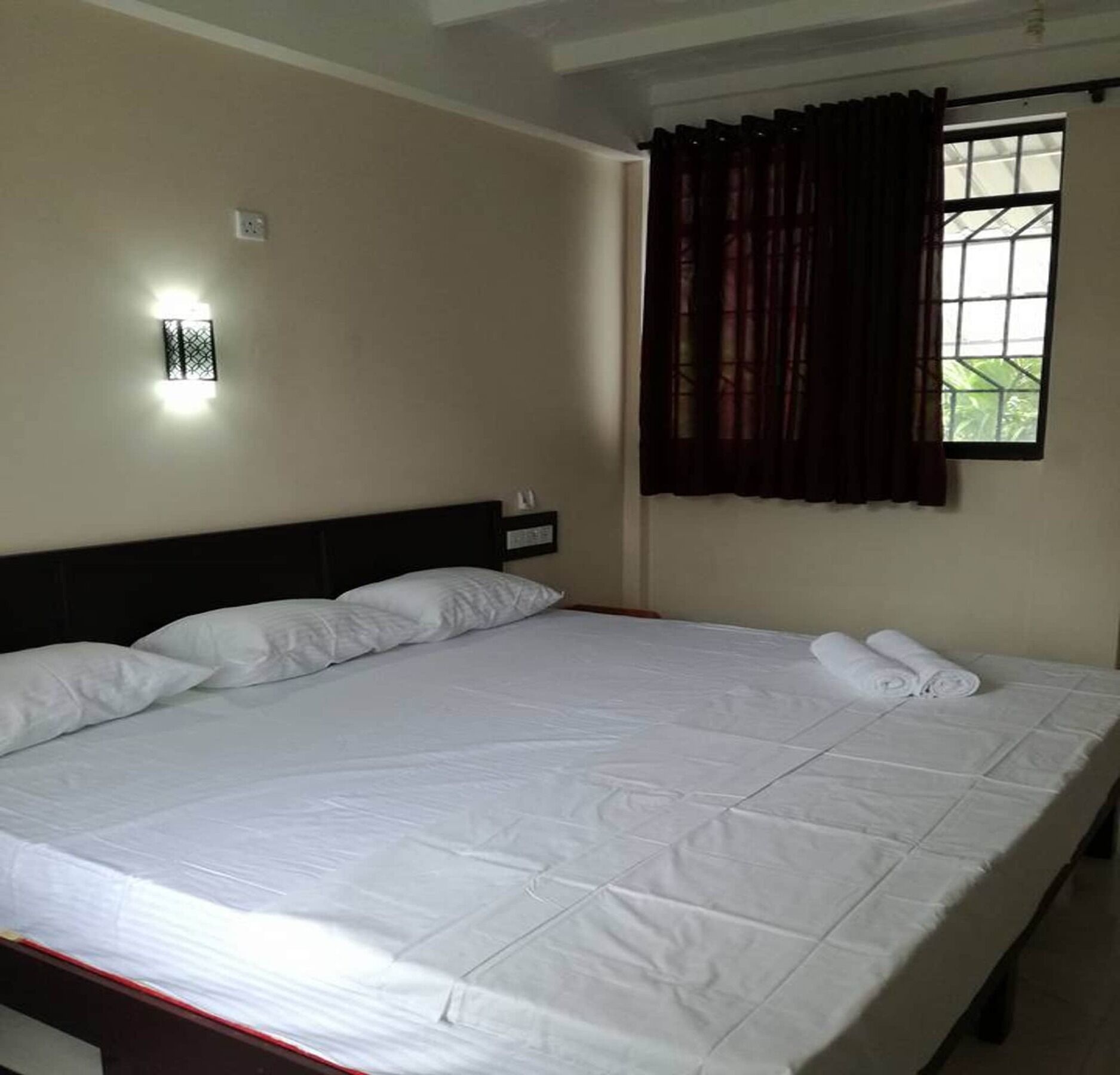 Myr-O Homestay Kombichankulama Екстер'єр фото